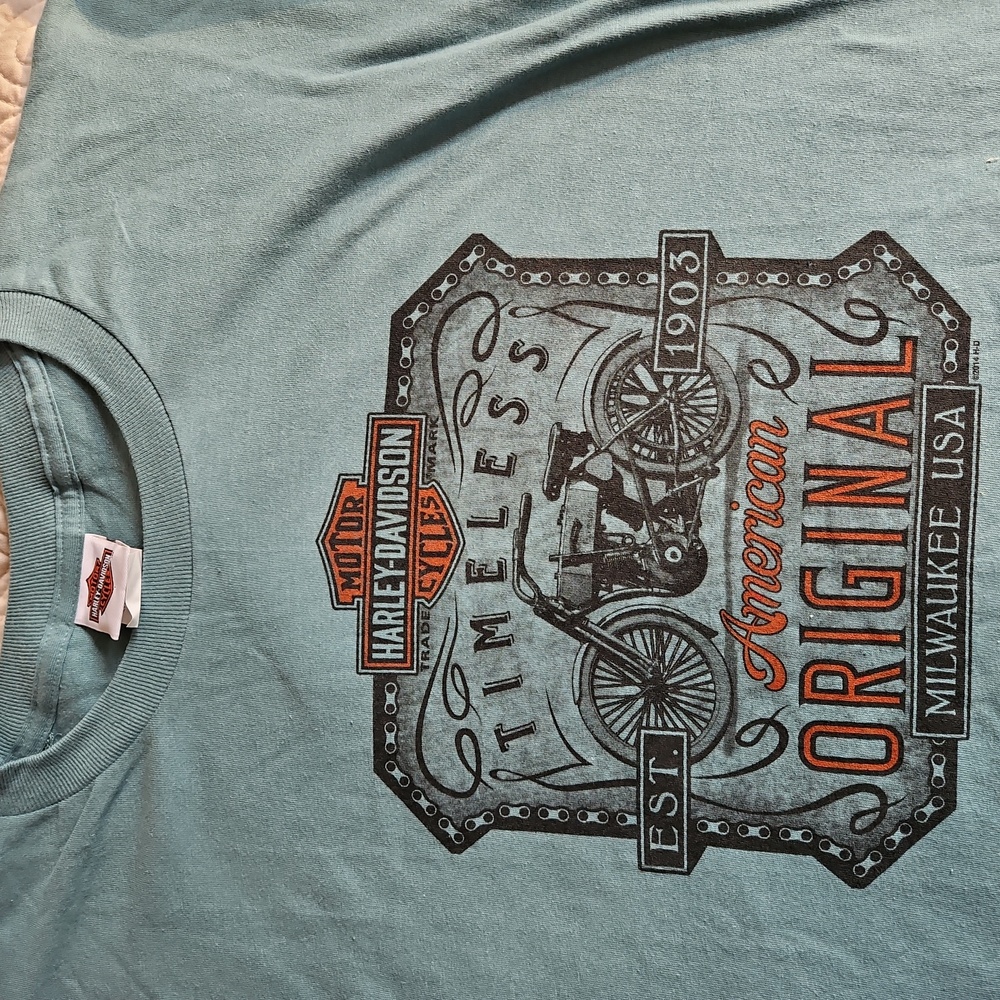 Never been worn, Harley Davidson tee shirt